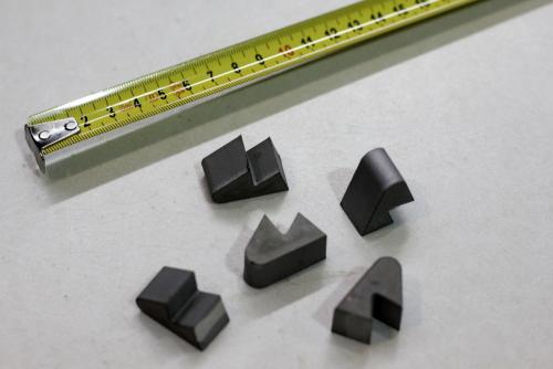 Razrez-materiala-z-vodnim-curkom-25