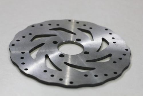 Razrez-materiala-z-vodnim-curkom-44